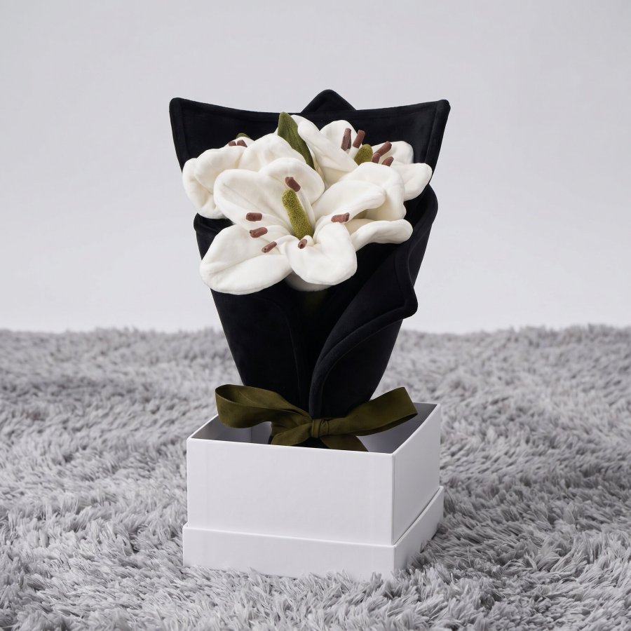 Handheld Lily Bouquet Plush